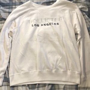 Holister sweater